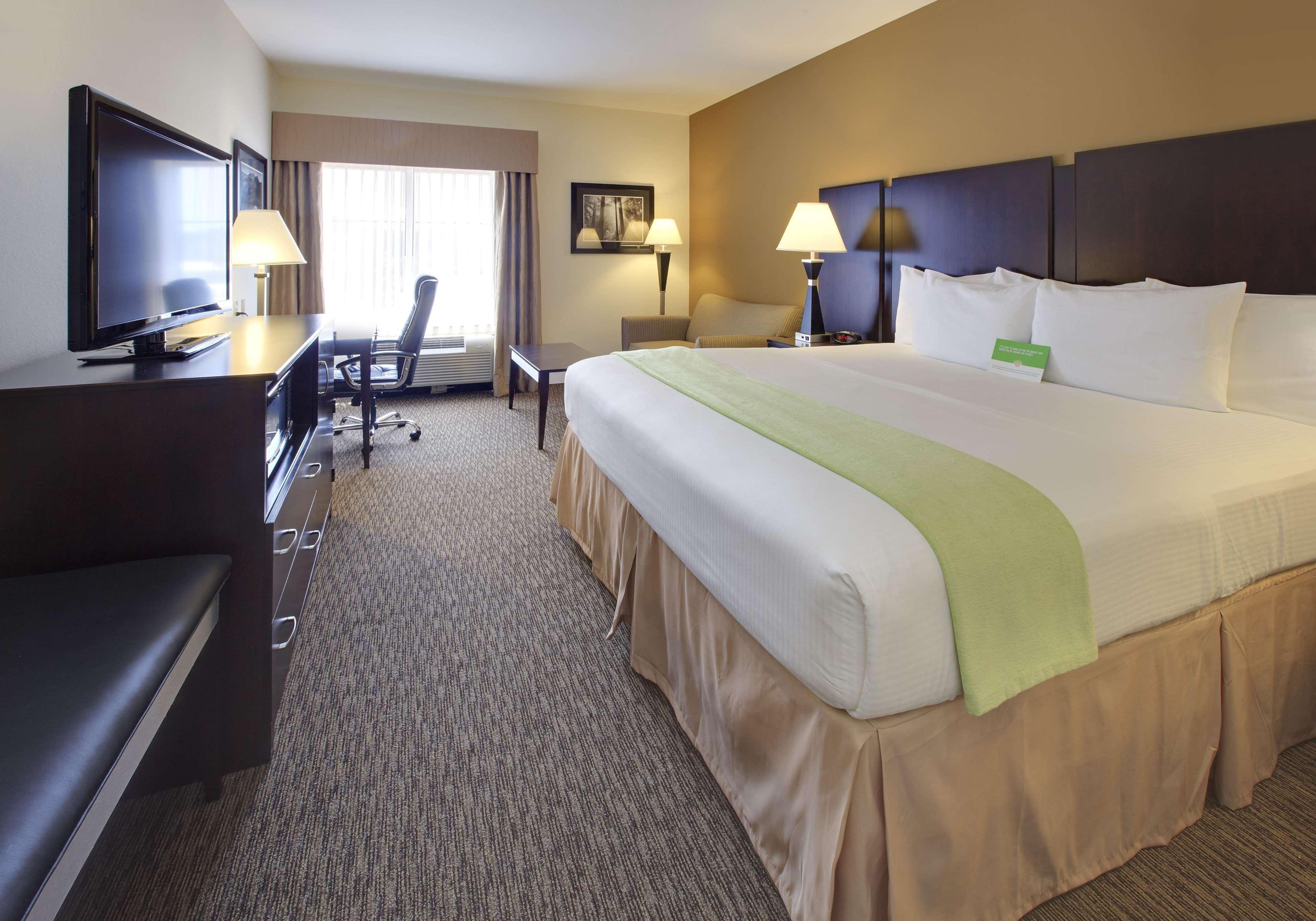 La Quinta By Wyndham Memphis Wolfchase Hotel Bagian luar foto