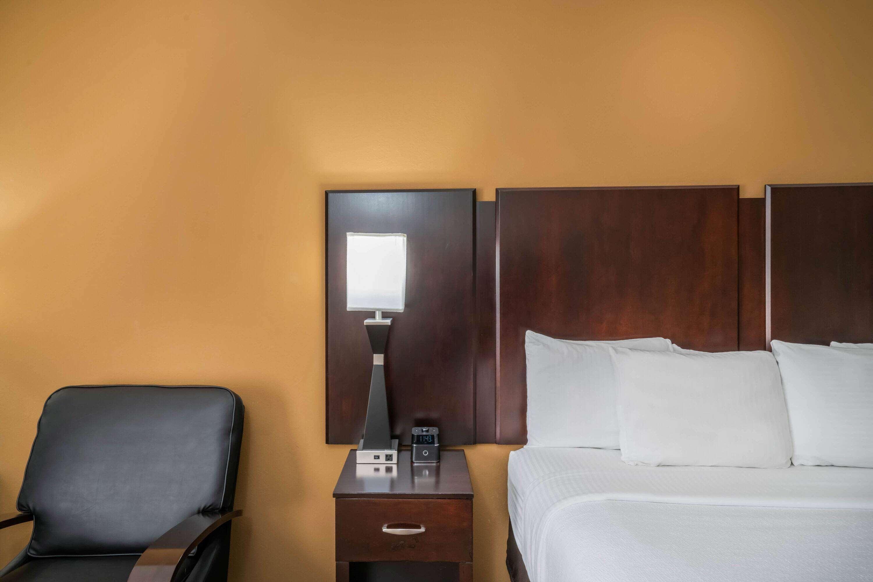 La Quinta By Wyndham Memphis Wolfchase Hotel Bagian luar foto