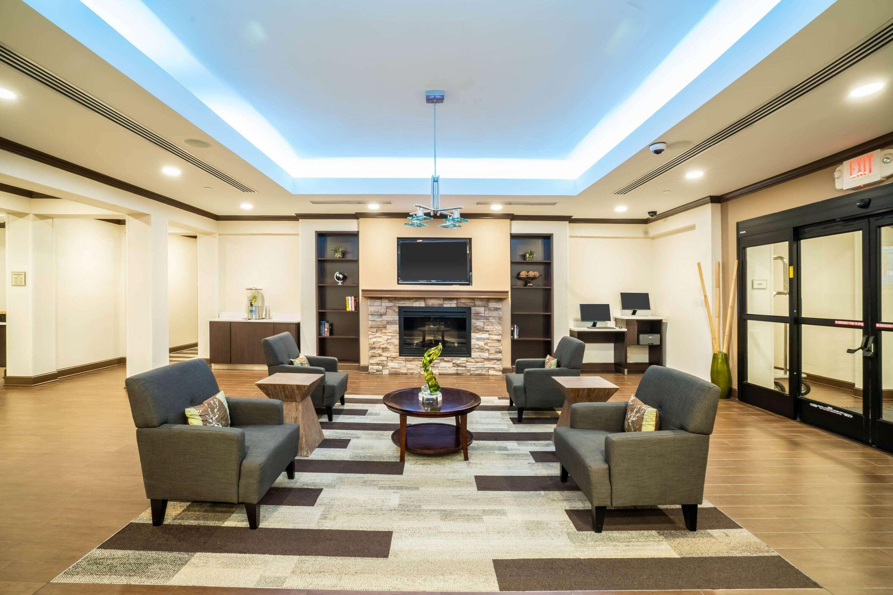 La Quinta By Wyndham Memphis Wolfchase Hotel Bagian luar foto