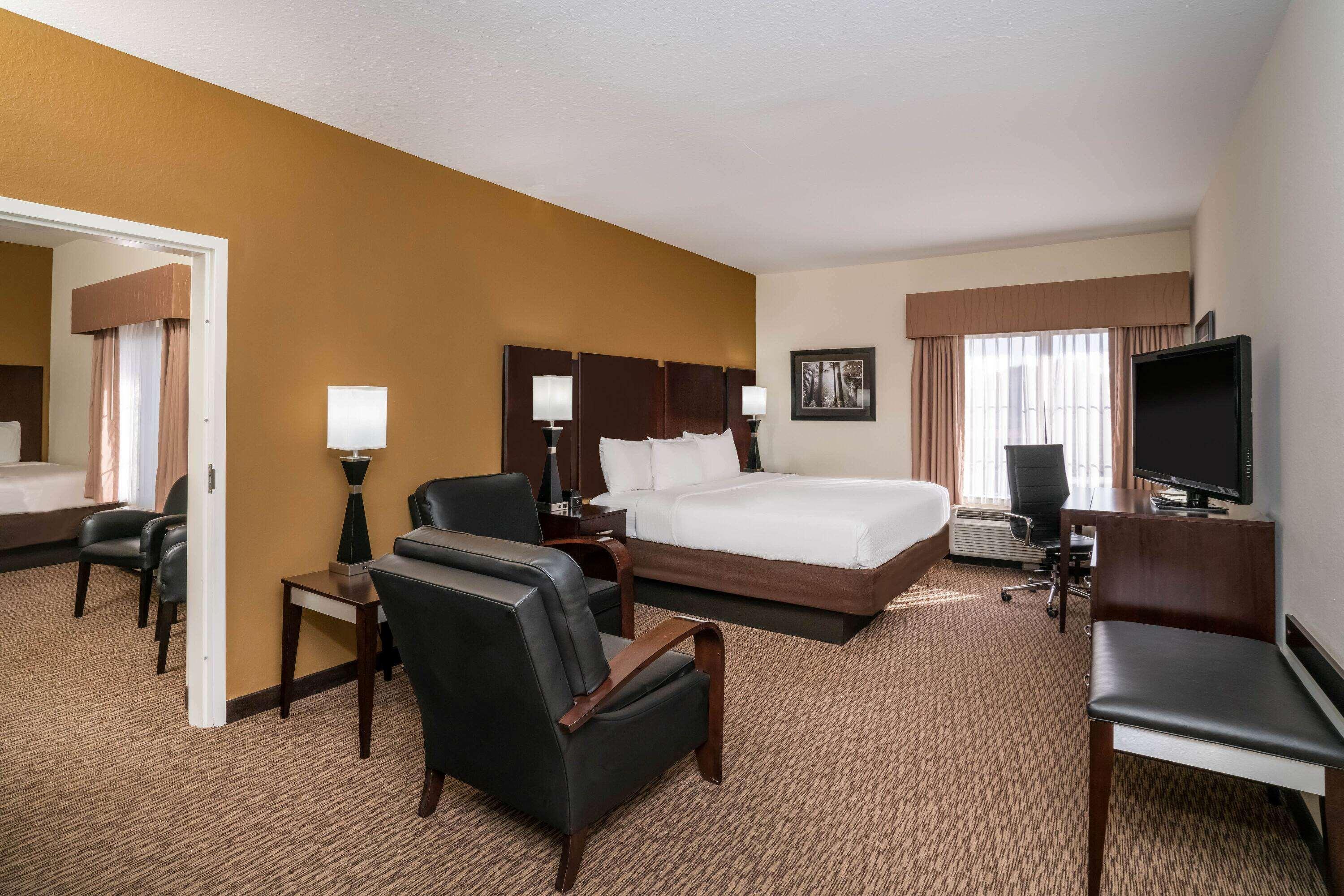 La Quinta By Wyndham Memphis Wolfchase Hotel Bagian luar foto