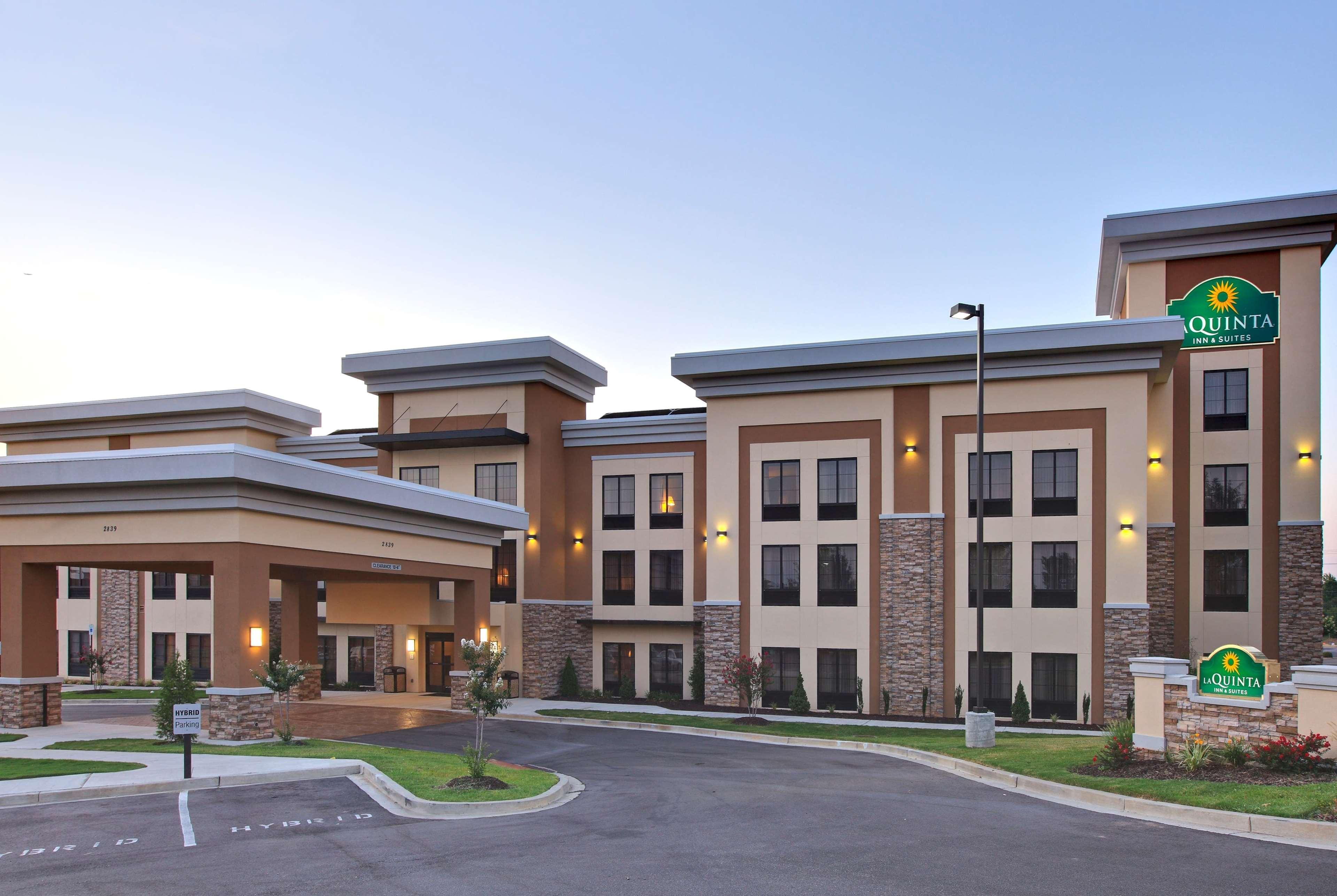 La Quinta By Wyndham Memphis Wolfchase Hotel Bagian luar foto