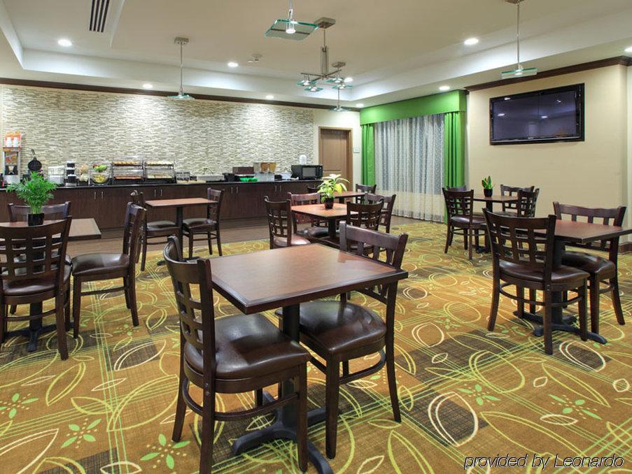 La Quinta By Wyndham Memphis Wolfchase Hotel Bagian luar foto